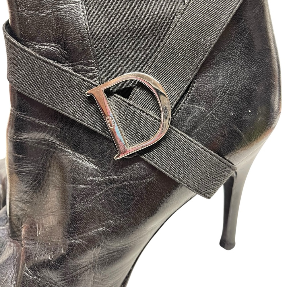 Dior Black Leather Pointed Toe Ankle Boots - Picture 5 of 11